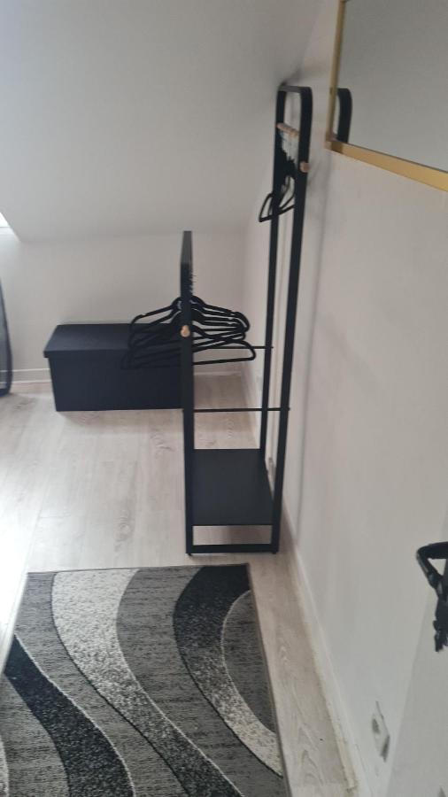 Cosy Sm Apartment Боа-Коломб Екстериор снимка